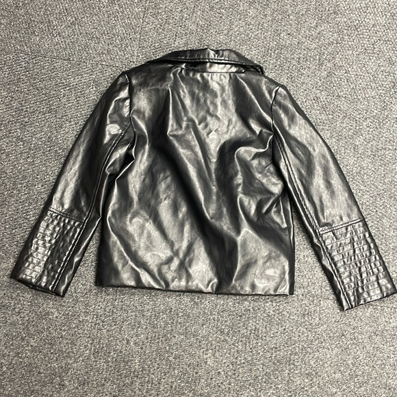 D-signed by Disney Black Moto Jacket Kids Beauty and the Beast Size Large - Picture 6 of 6